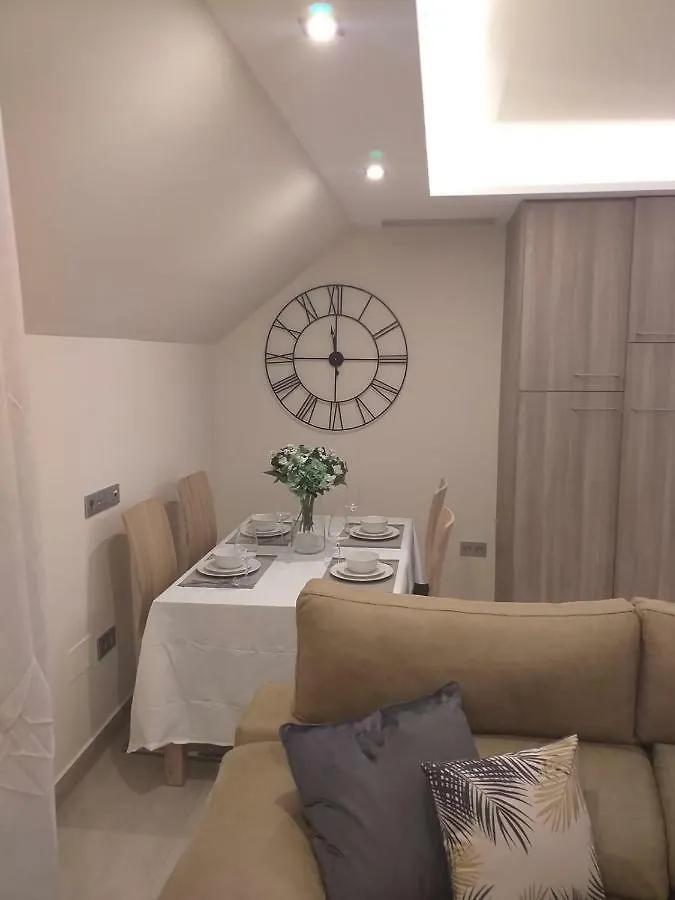 Apartamentos Vacacionales Joctis, Atico 푸엔히롤라